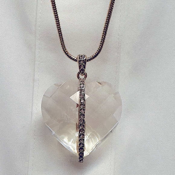 Bella Jack adjustable heart necklace - Picture 3 of 6